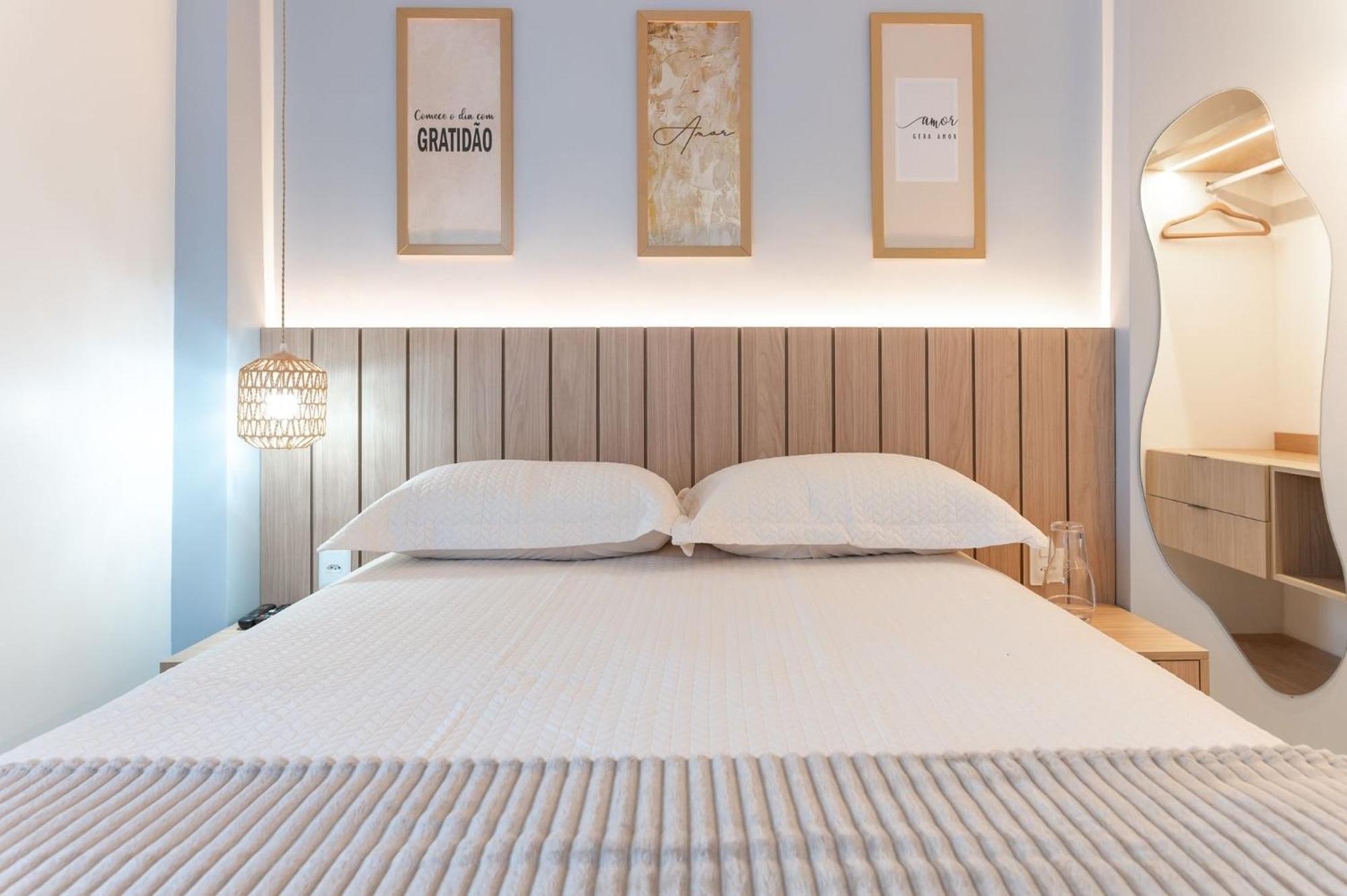 Apartamento Flat Com Piscina Privativa No Centro De Porto